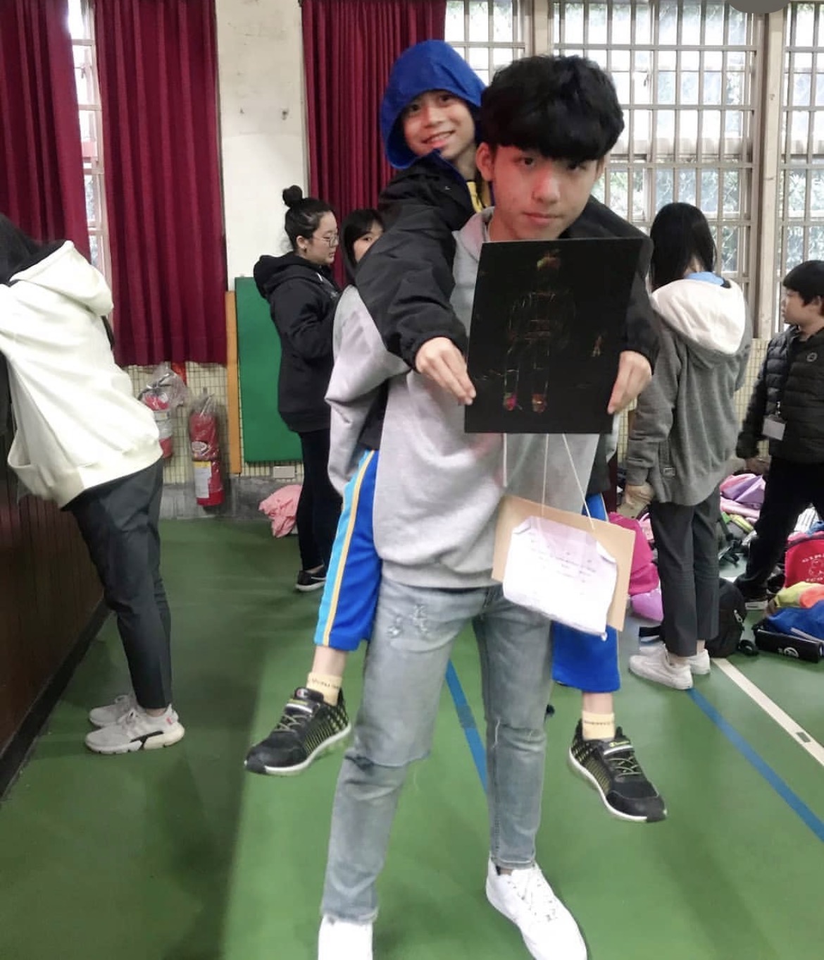 Drawing Self-Portraits with Kids